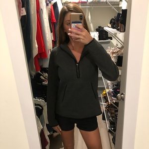 Lululemon Pullover